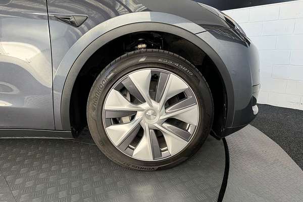 2023 Tesla MODEL Y REAR WHEEL DRIVE 60K