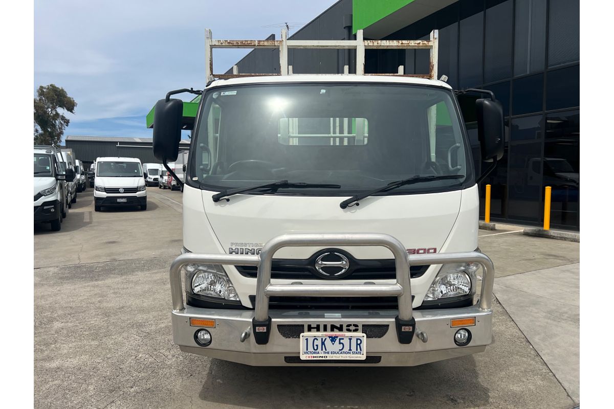 2016 Hino 300 Series 917  4x2 LWB