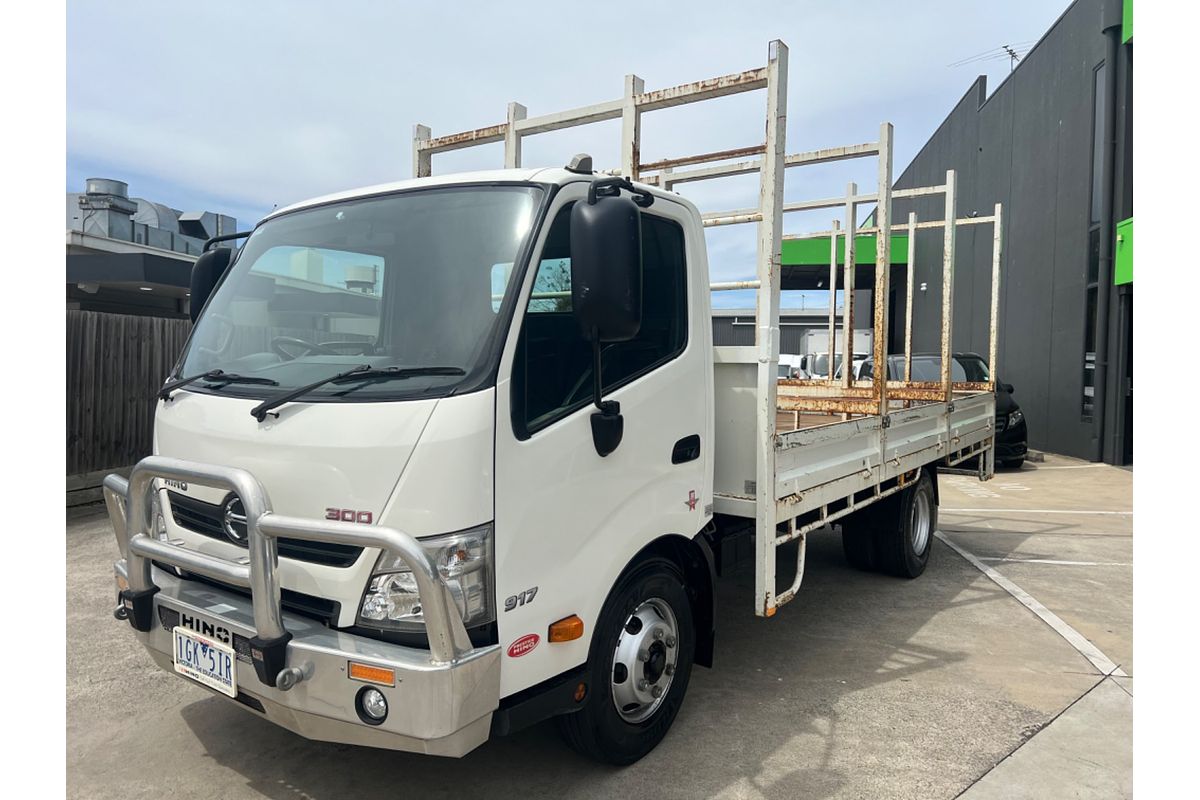 2016 Hino 300 Series 917  4x2 LWB