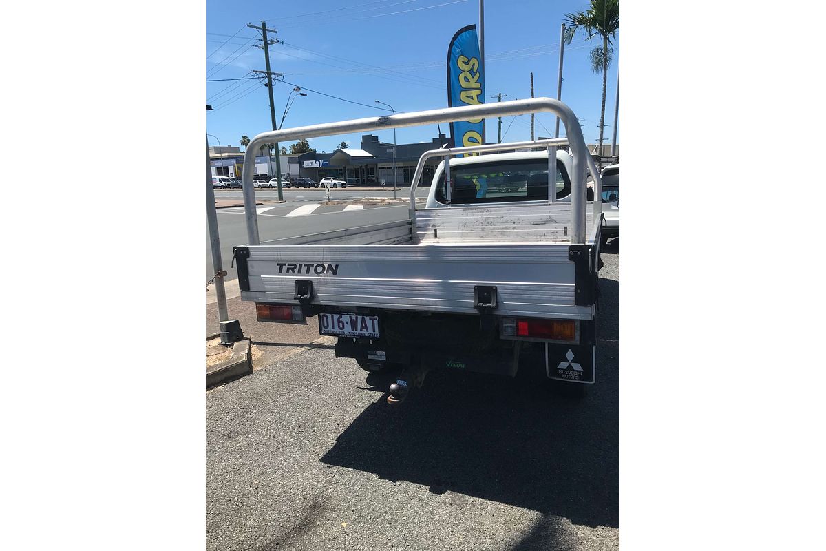 2015 Mitsubishi Triton GLX MN Rear Wheel Drive