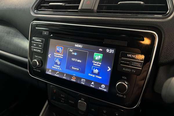 2018 Nissan LEAF G ZE1