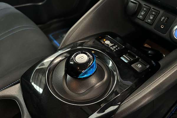 2018 Nissan LEAF G ZE1