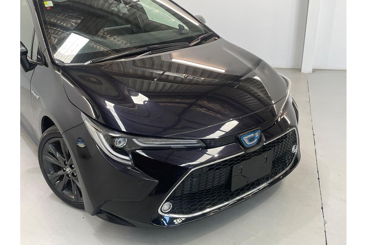2020 Toyota Corolla Touring Hybrid WxB ZWE211