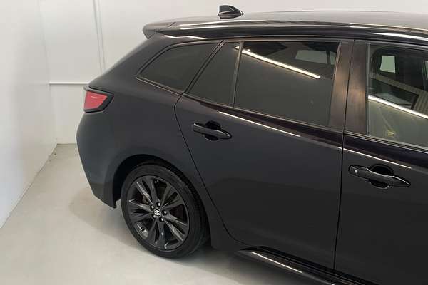 2020 Toyota Corolla Touring Hybrid WxB ZWE211