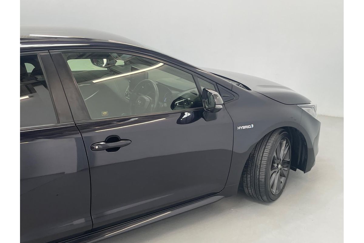 2020 Toyota Corolla Touring Hybrid WxB ZWE211