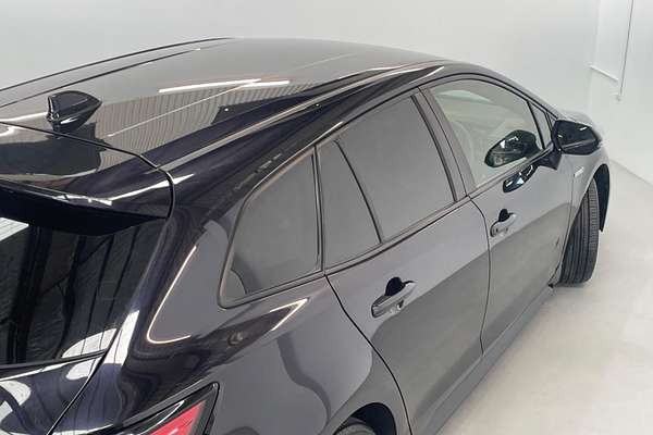 2020 Toyota Corolla Touring Hybrid WxB ZWE211