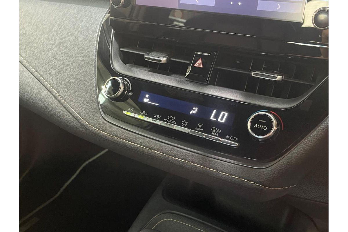 2020 Toyota Corolla Touring Hybrid WxB ZWE211