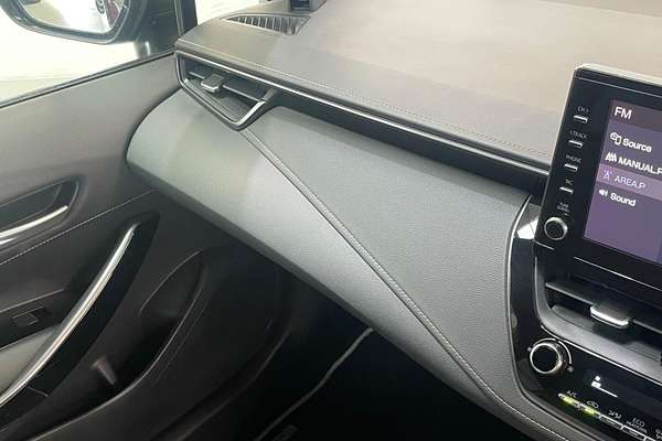 2020 Toyota Corolla Touring Hybrid WxB ZWE211