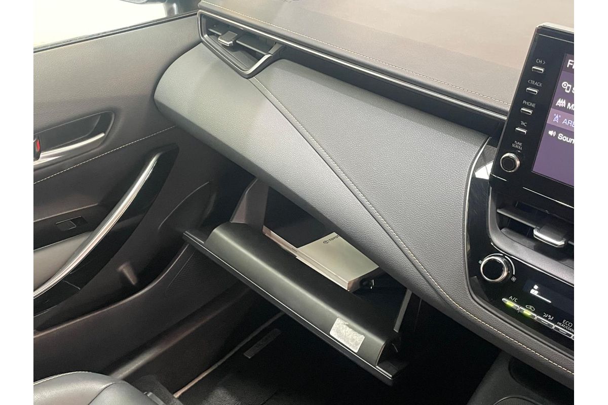 2020 Toyota Corolla Touring Hybrid WxB ZWE211