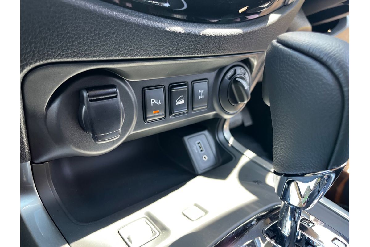 2024 Nissan Navara Black Edition D23 4X4