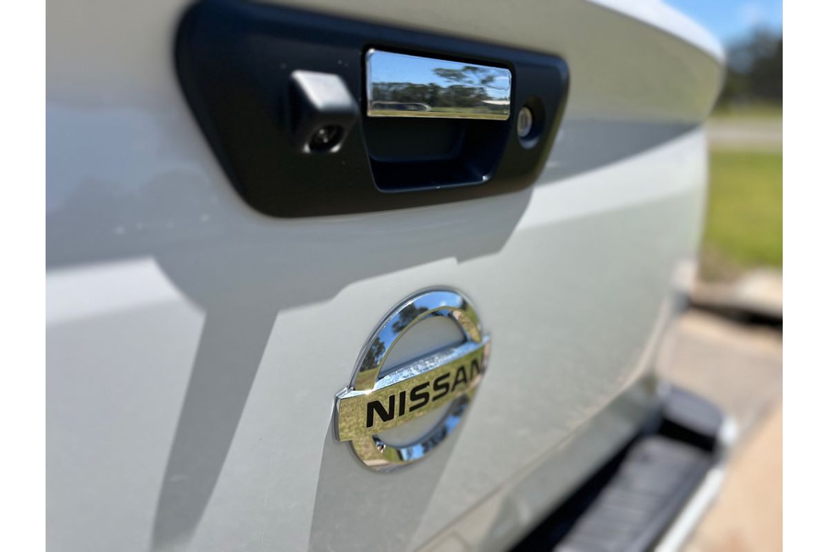 2024 Nissan Navara Black Edition D23 4X4