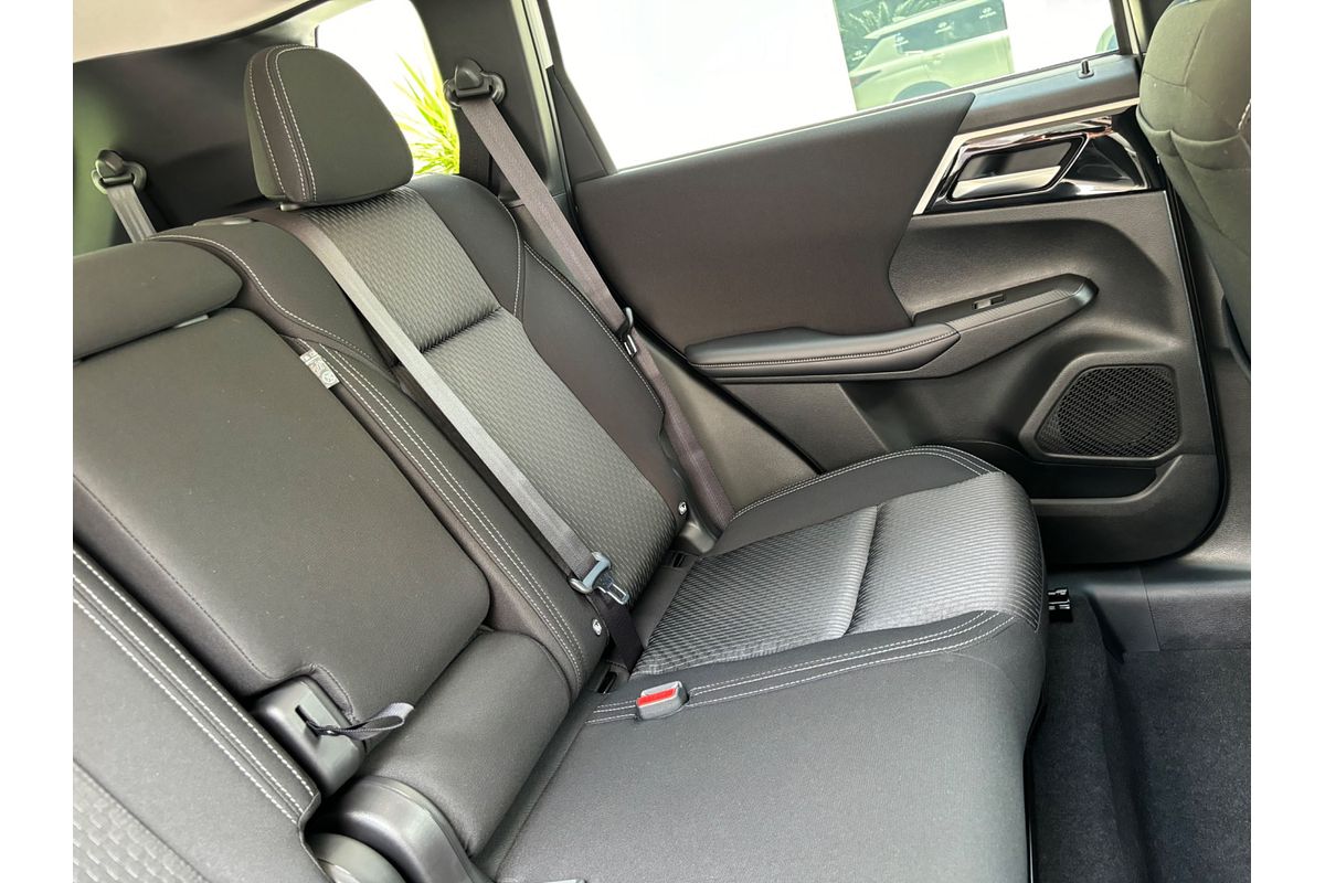 2024 Mitsubishi Outlander LS ZM