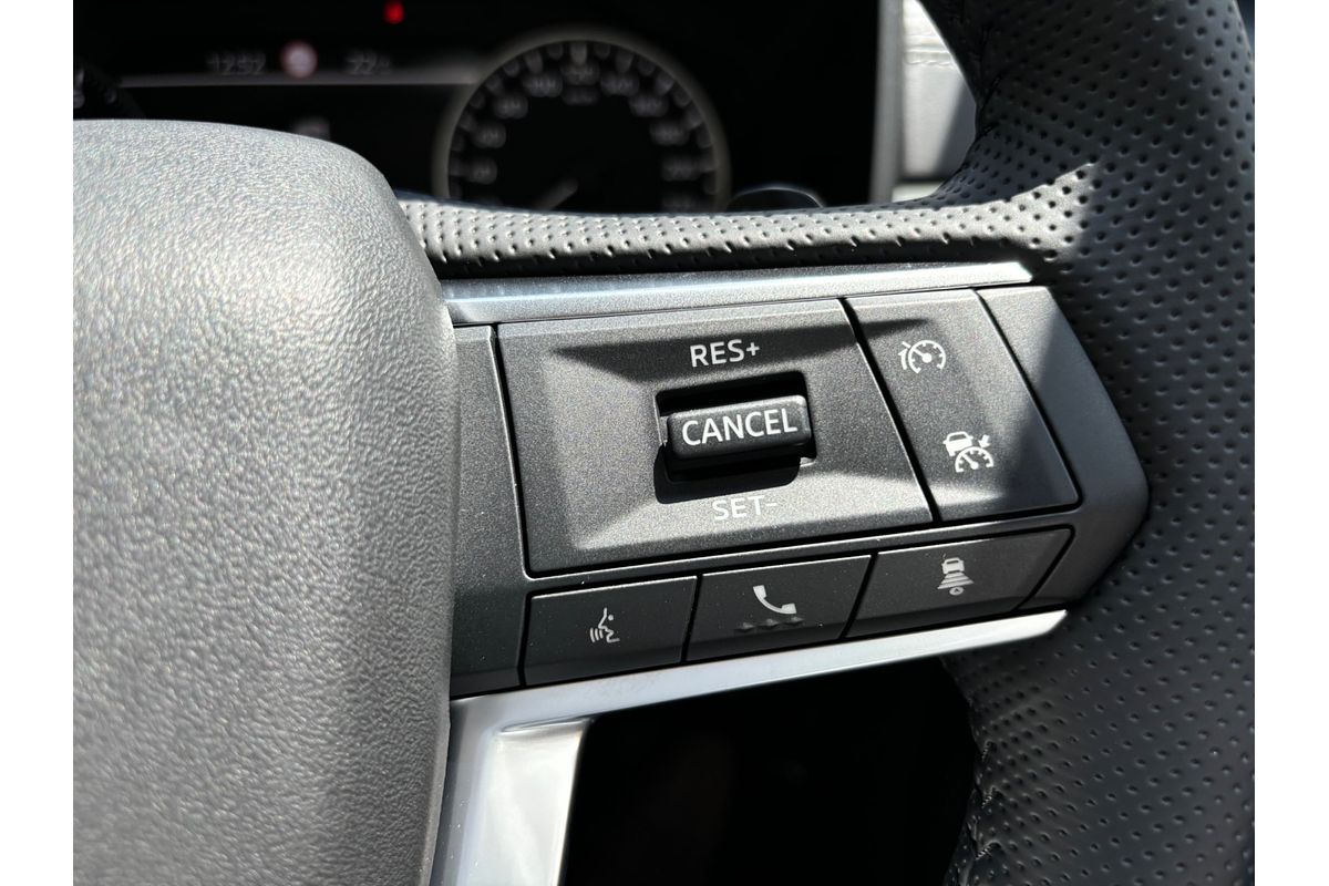2024 Mitsubishi Outlander LS ZM