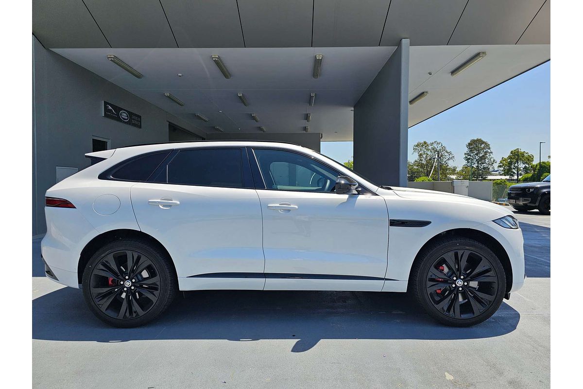 2024 Jaguar F-PACE 400 Sport X761