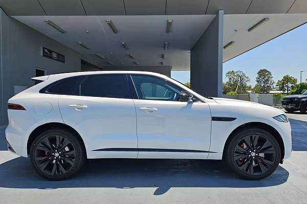 2024 Jaguar F-PACE 400 Sport X761