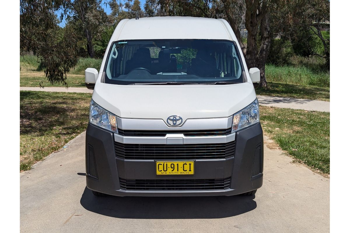 2019 Toyota HiAce SLWB Commuter  SLWB Commuter