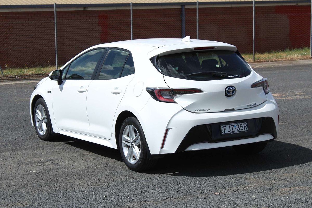 2020 Toyota Corolla Ascent Sport MZEA12R