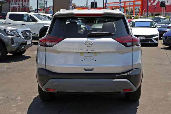 2024 Nissan X-TRAIL ST-L T33