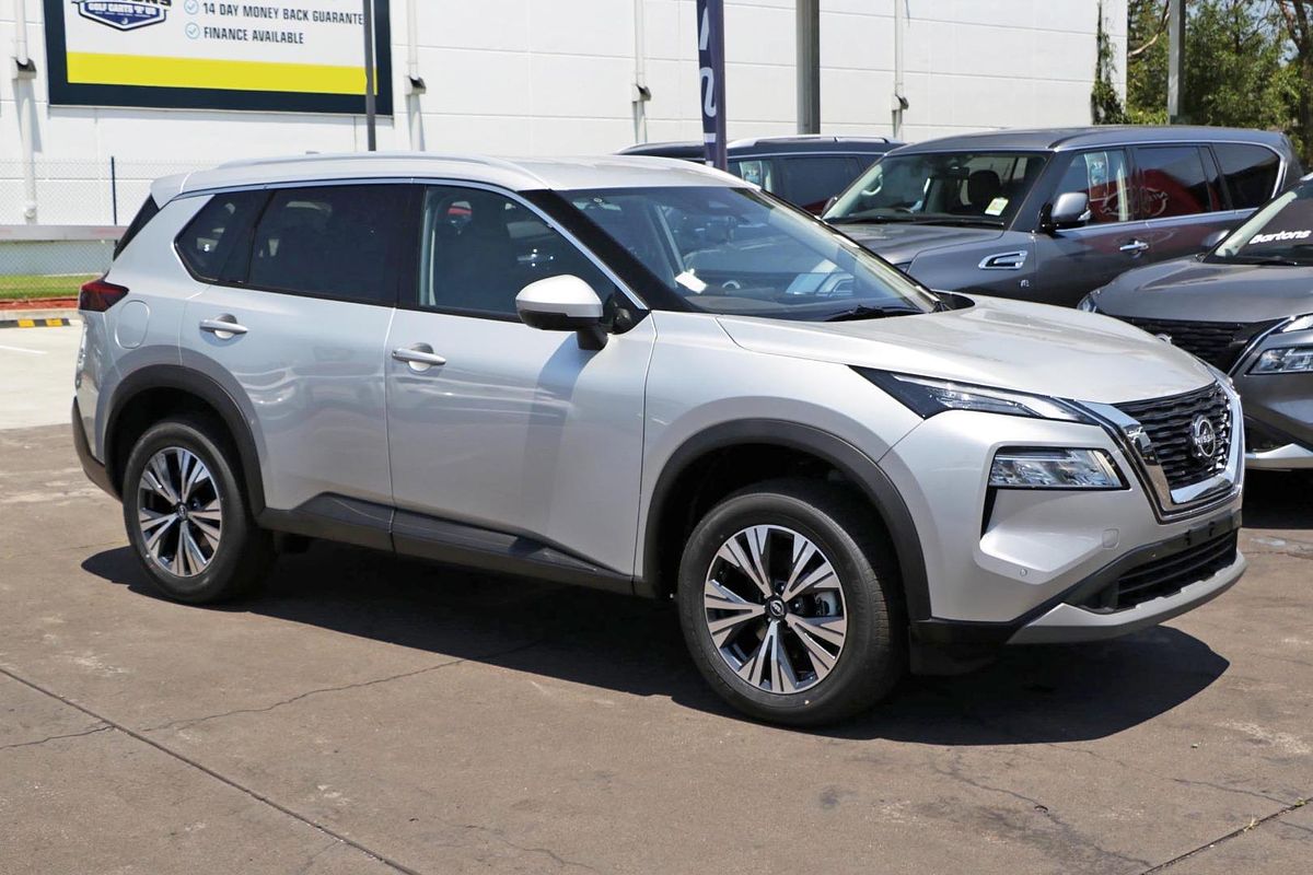 2024 Nissan X-TRAIL ST-L T33