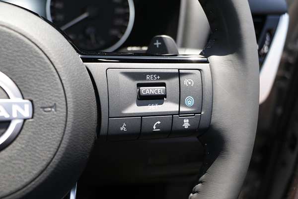 2024 Nissan X-TRAIL ST-L T33