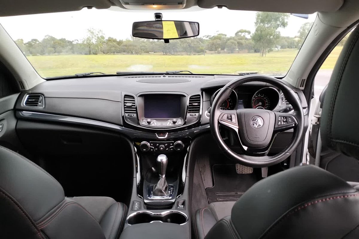 2016 Holden Commodore SV6 Black VF Series II