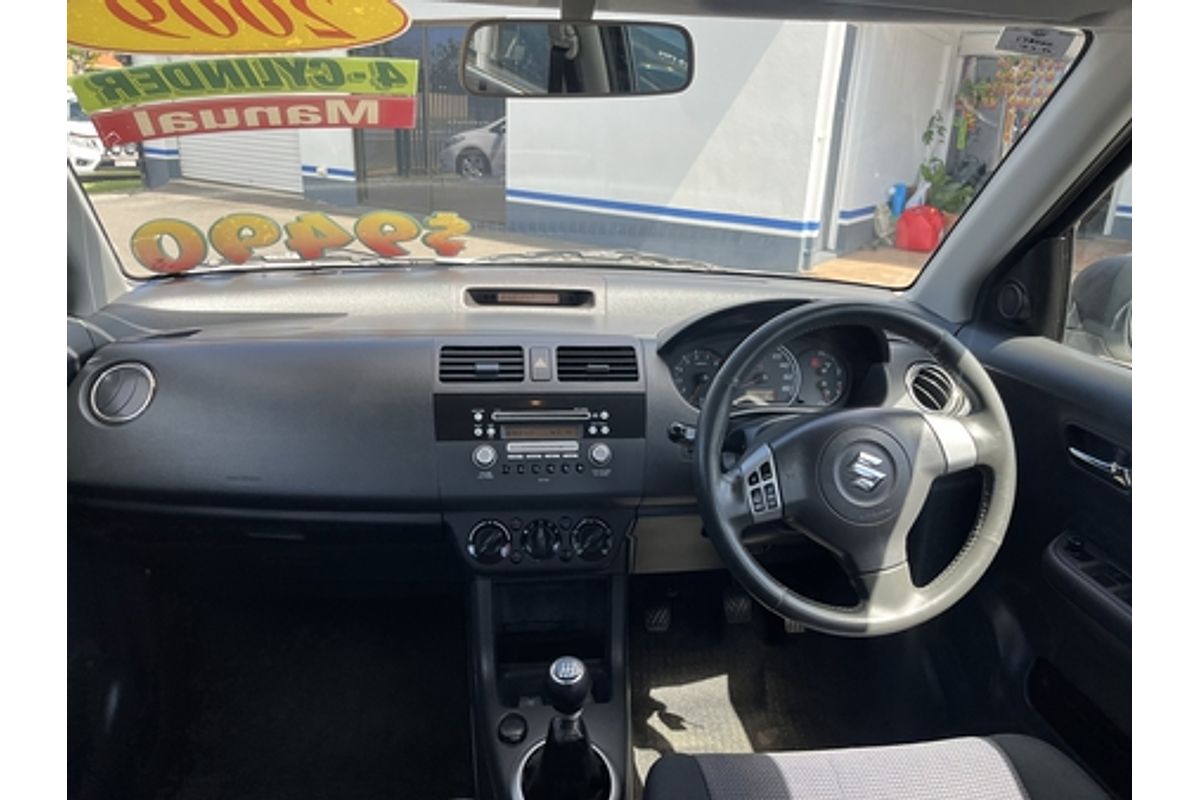 2009 Suzuki Swift GLX RS415