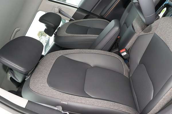 2024 Kia EV5 Air Standard Range OVc