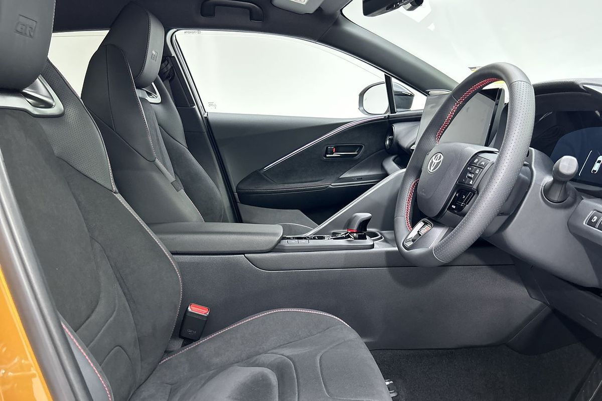 2024 Toyota C-HR GR Sport MAXH25R