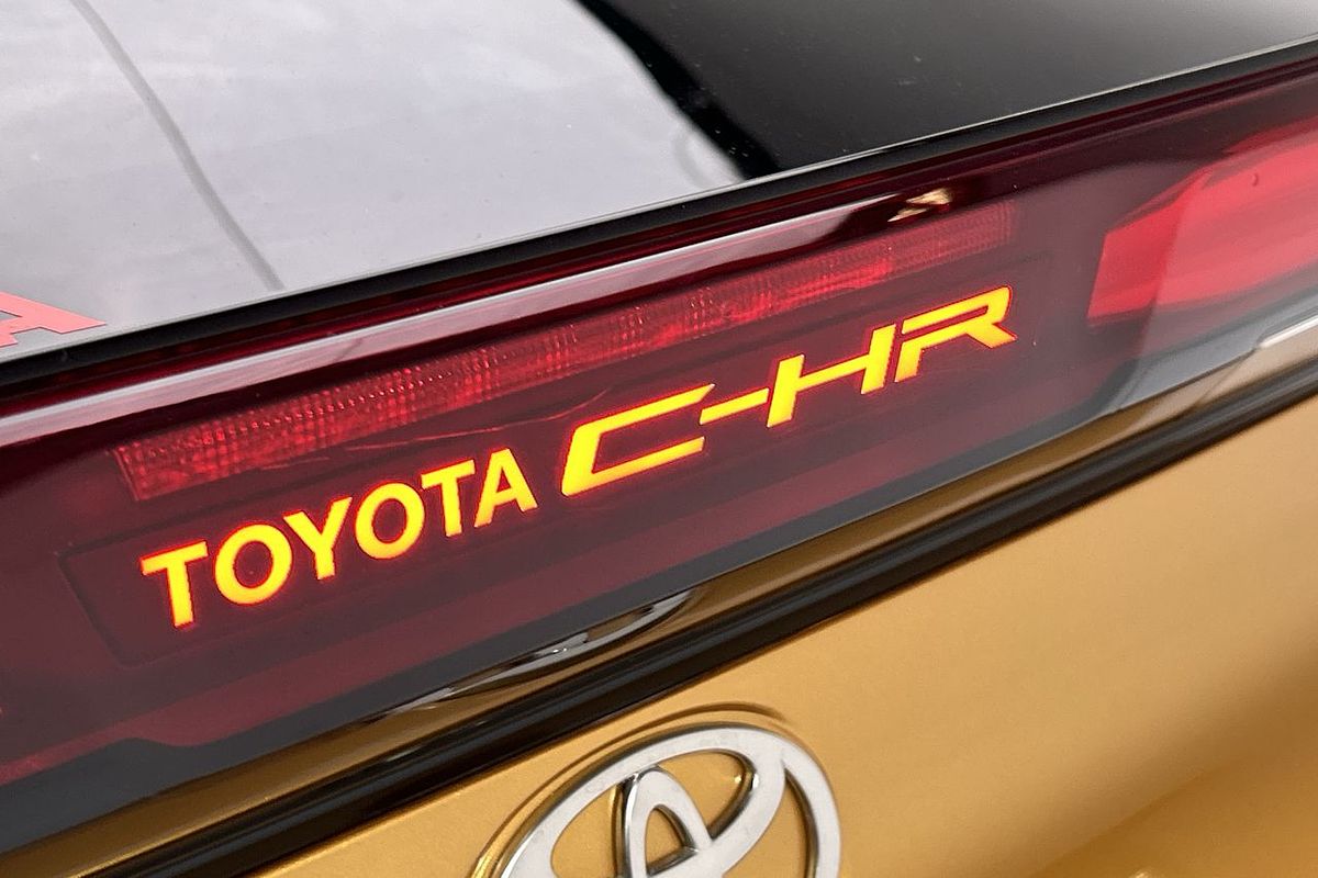 2024 Toyota C-HR GR Sport MAXH25R