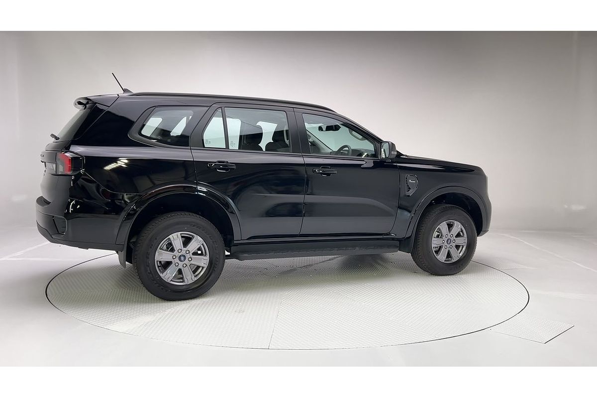 2024 Ford Everest Ambiente