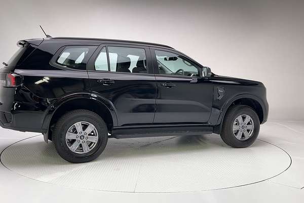 2024 Ford Everest Ambiente 2.0L