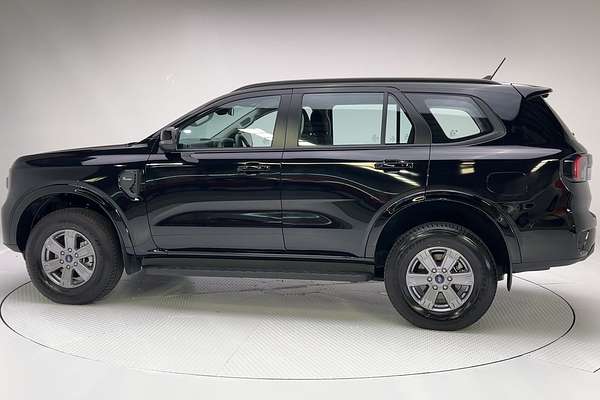2024 Ford Everest Ambiente 2.0L