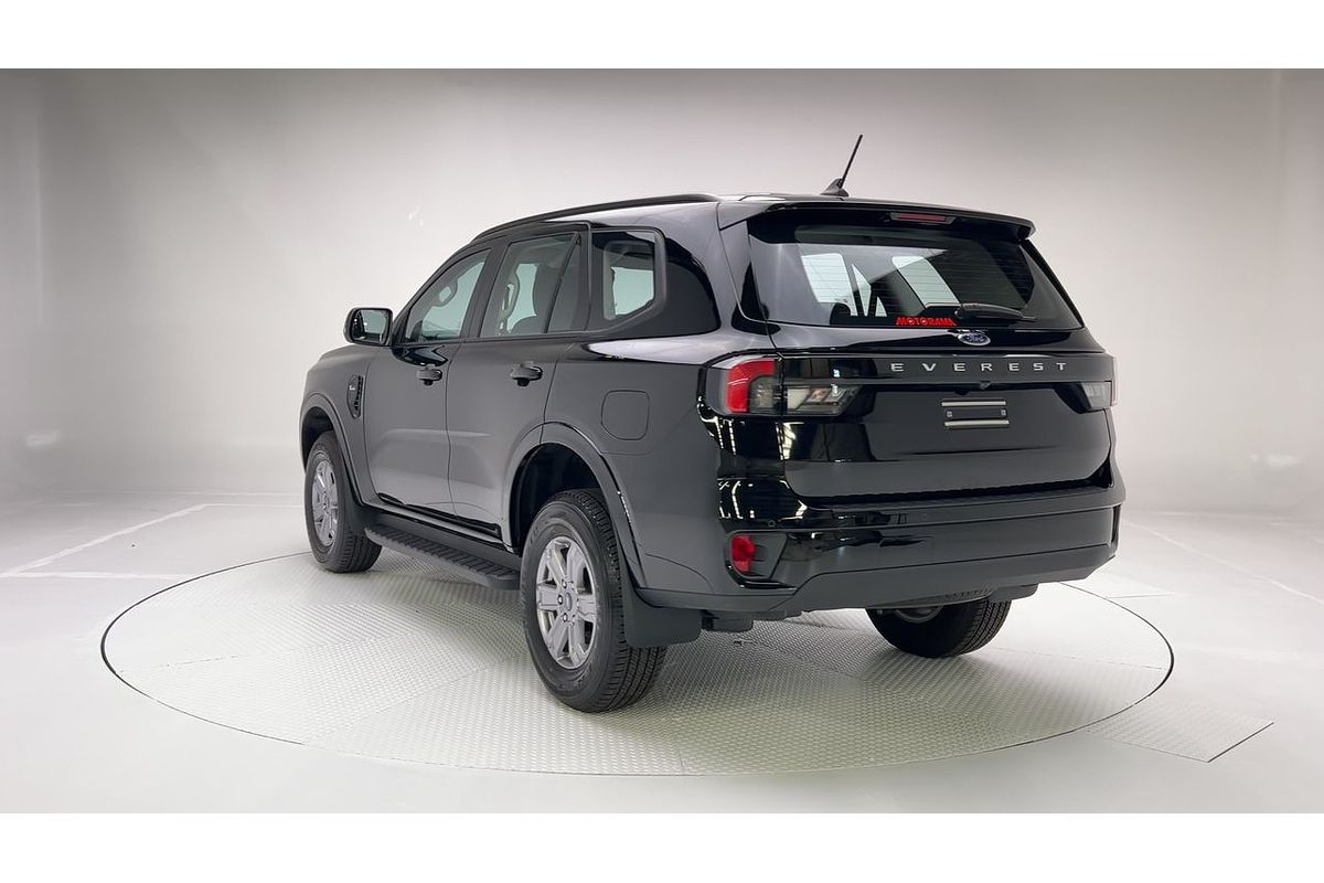 2024 Ford Everest Ambiente 2.0L