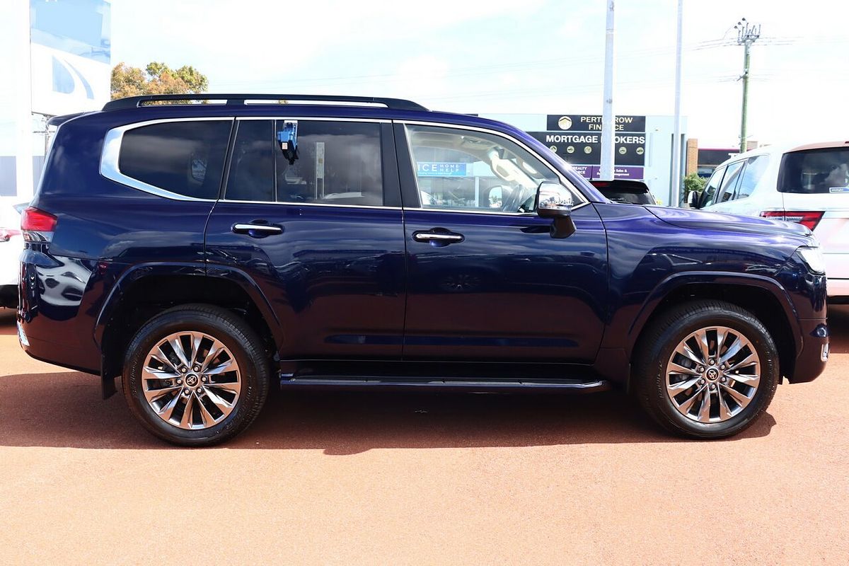 2021 Toyota Landcruiser Sahara ZX FJA300R