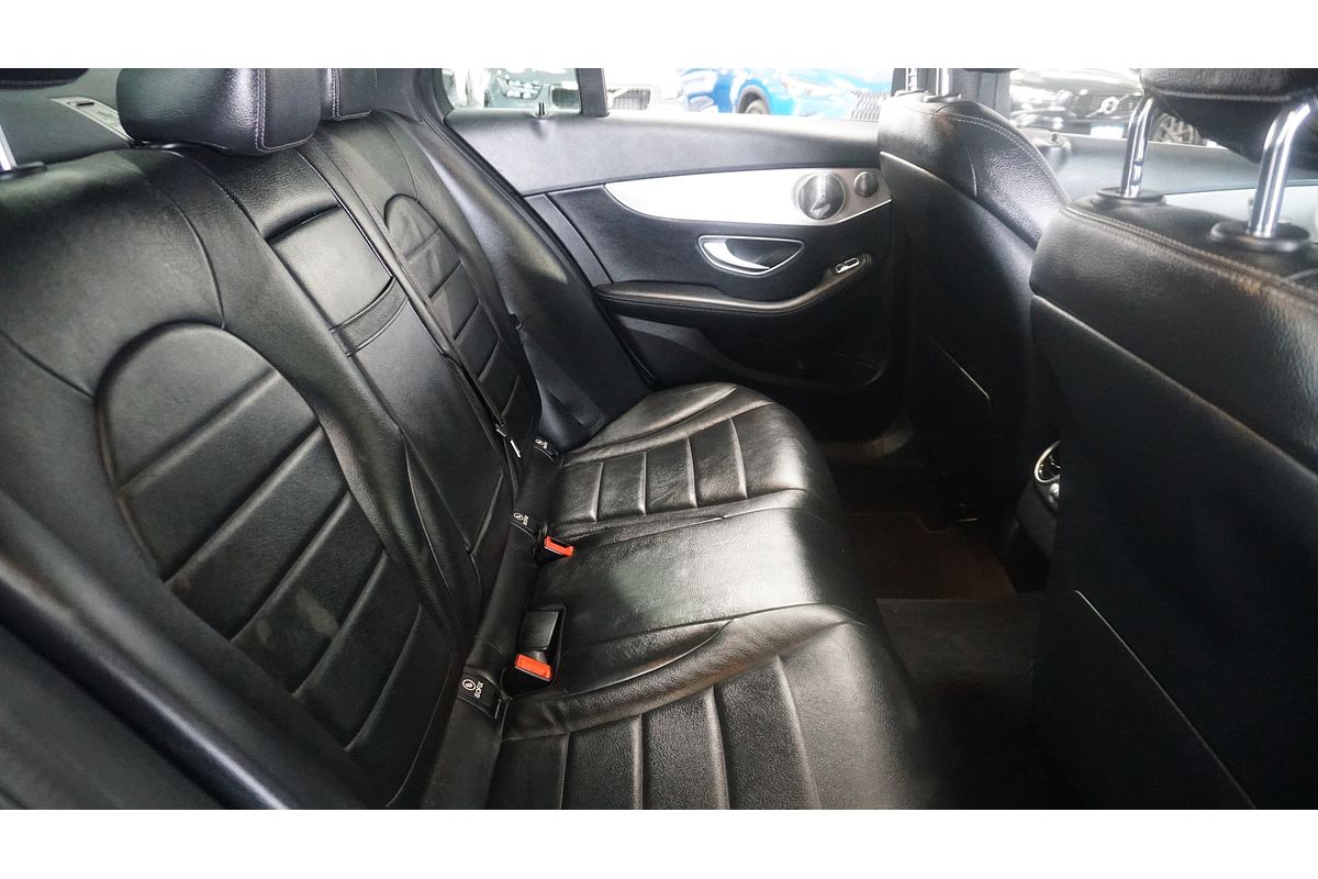 2019 Mercedes-Benz C-Class C300 W205
