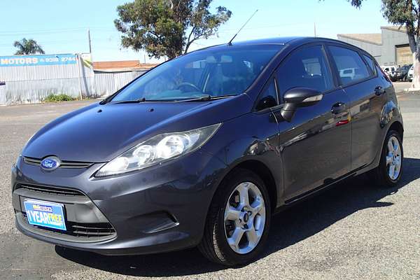 2010 Ford FIESTA WS