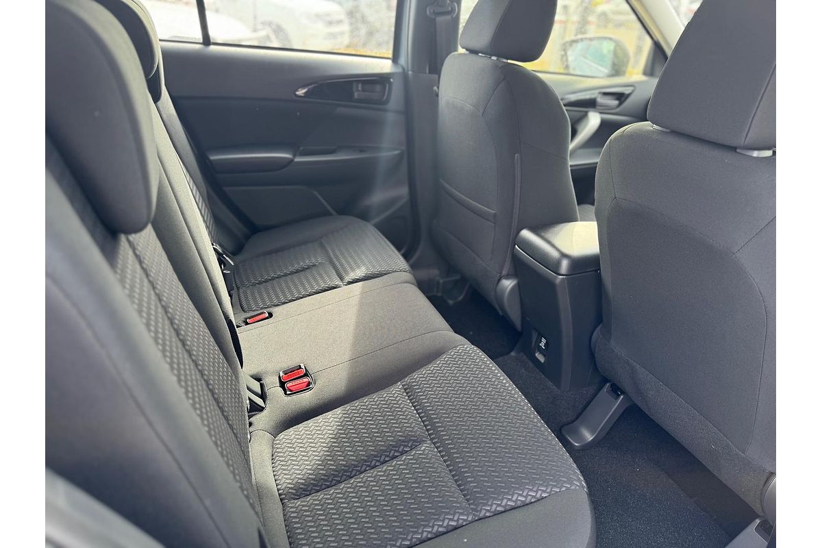2024 Mitsubishi Eclipse Cross ES YB