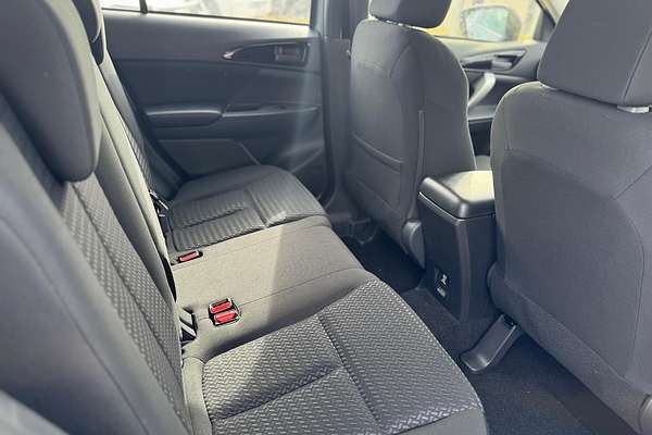 2024 Mitsubishi Eclipse Cross ES YB
