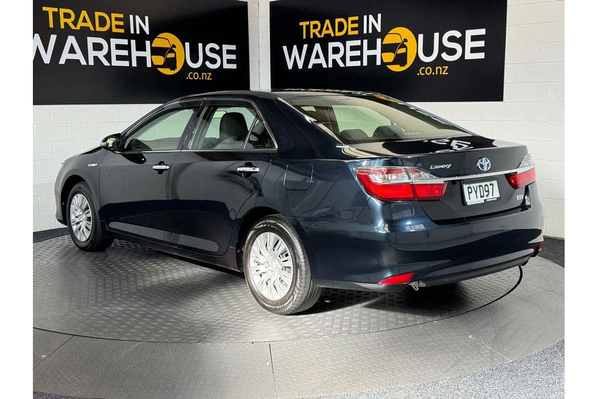 2015 Toyota CAMRY Hybrid 2.5L Auto