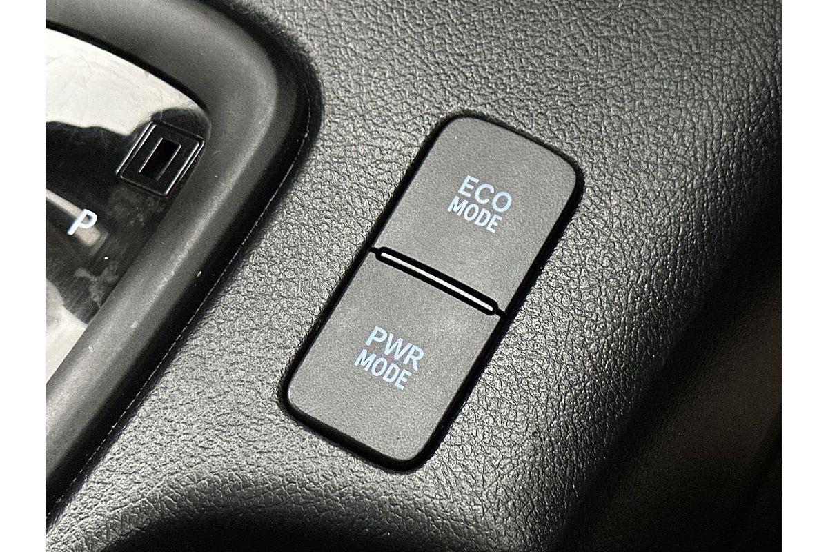 2020 Toyota Hilux Workmate TGN121R Rear Wheel Drive
