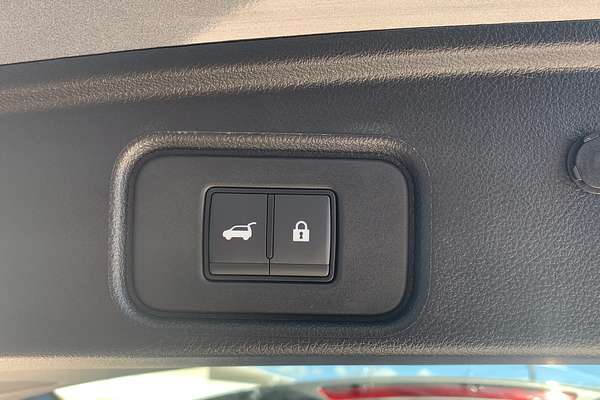 2024 Nissan Pathfinder ST-L R53