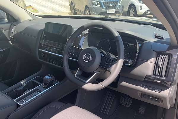 2024 Nissan Pathfinder ST-L R53