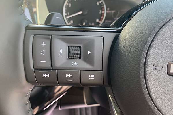 2024 Nissan Pathfinder ST-L R53