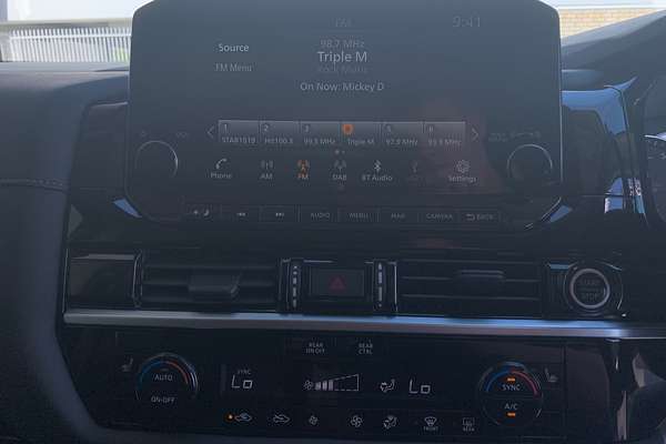 2024 Nissan Pathfinder ST-L R53