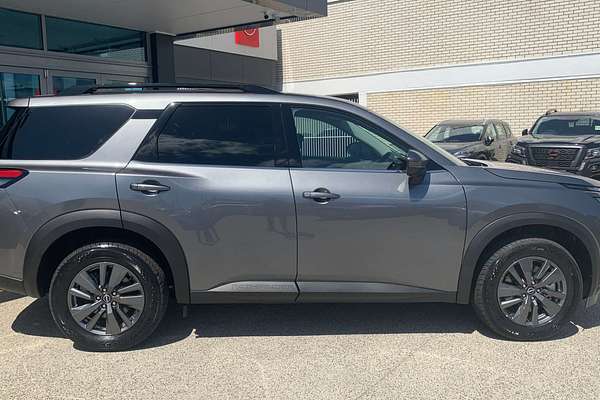 2024 Nissan Pathfinder ST-L R53