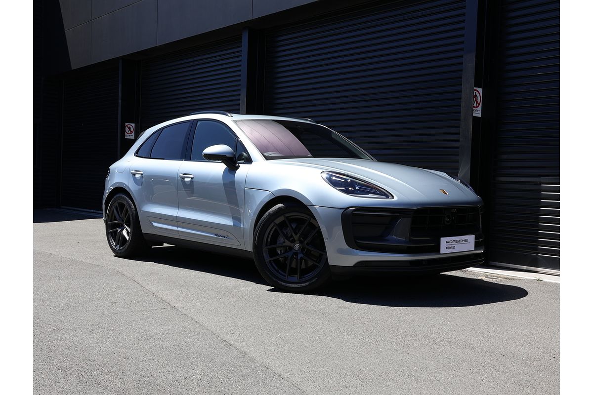 2023 Porsche Macan T 95B