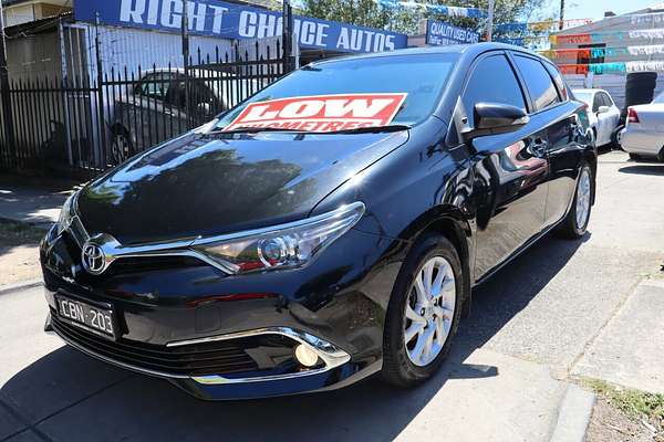 2017 Toyota Corolla Ascent Sport ZRE182R MY17