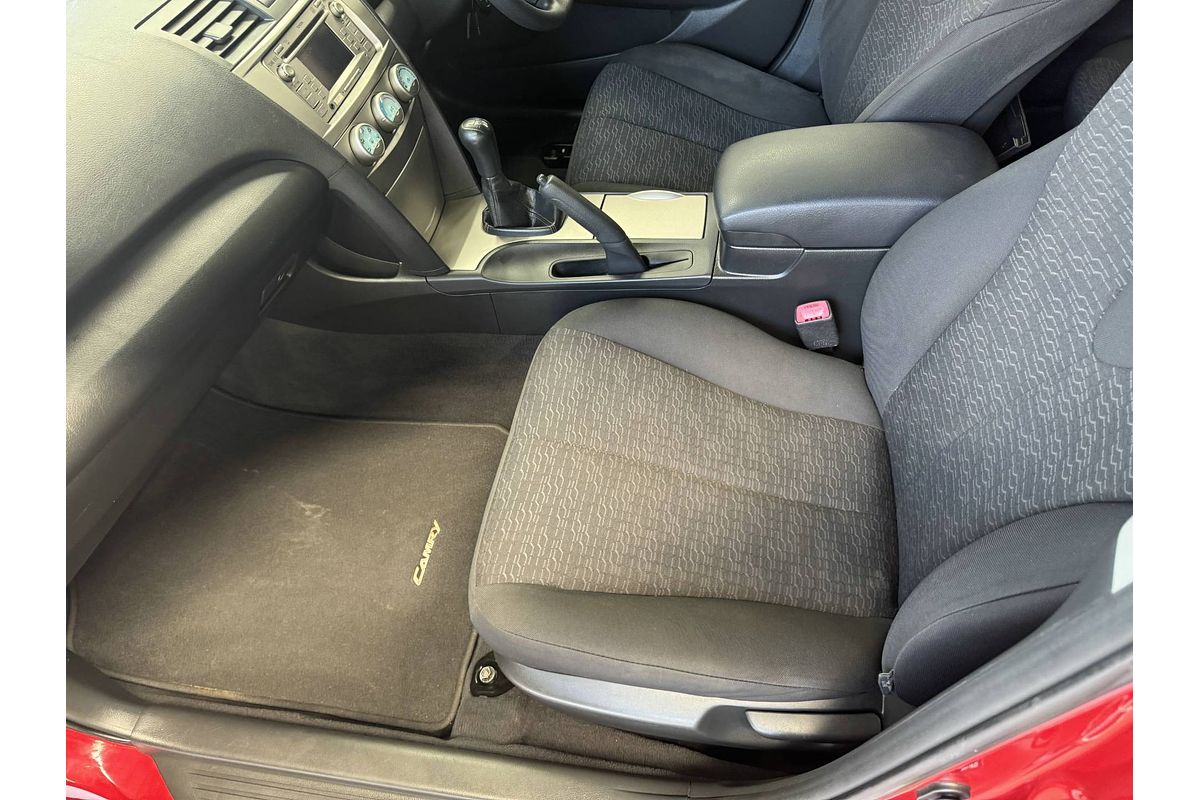 2010 Toyota CAMRY