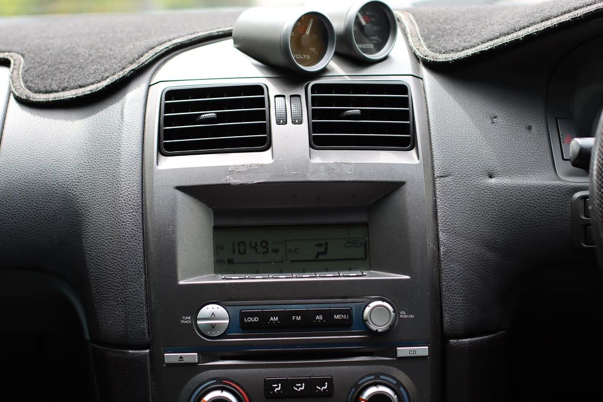 2004 Ford Falcon XR8 BA