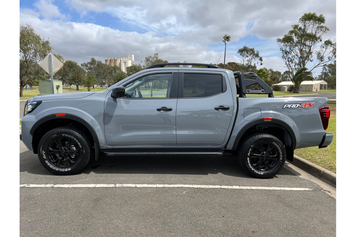 2024 Nissan Navara PRO-4X D23 4X4